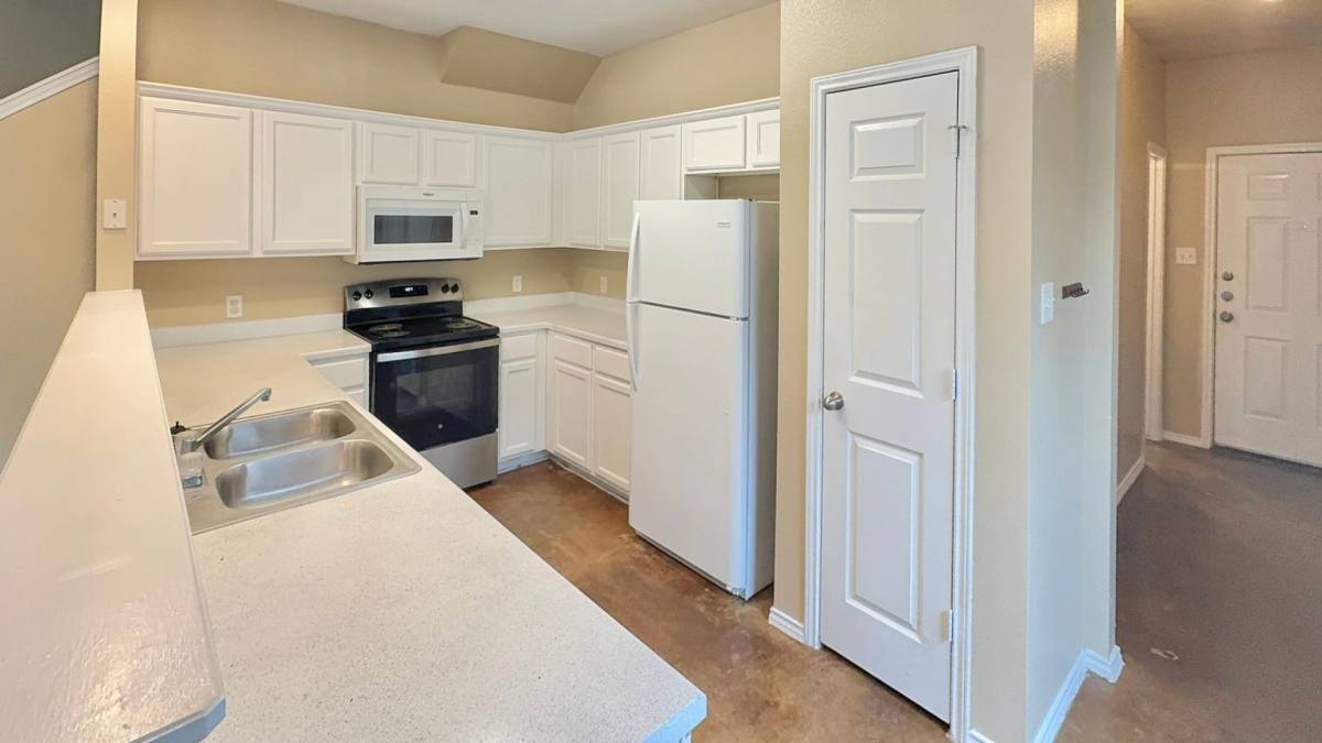 Townhouse for rent at 5607 Golf Mist #1, San Antonio, TX 78244