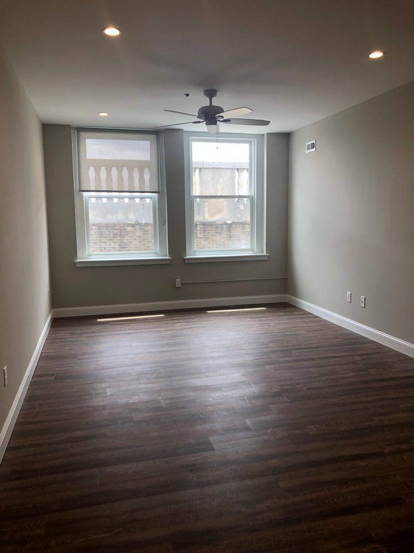 Apartment for rent at 400 York Rd, Jenkintown, PA 19046