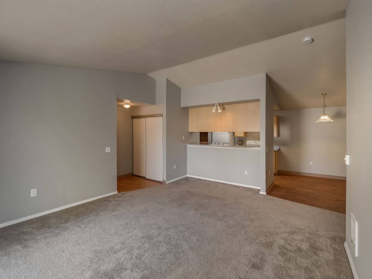 Apartment for rent at 16916 SE Powell Blvd, Portland, OR 97236