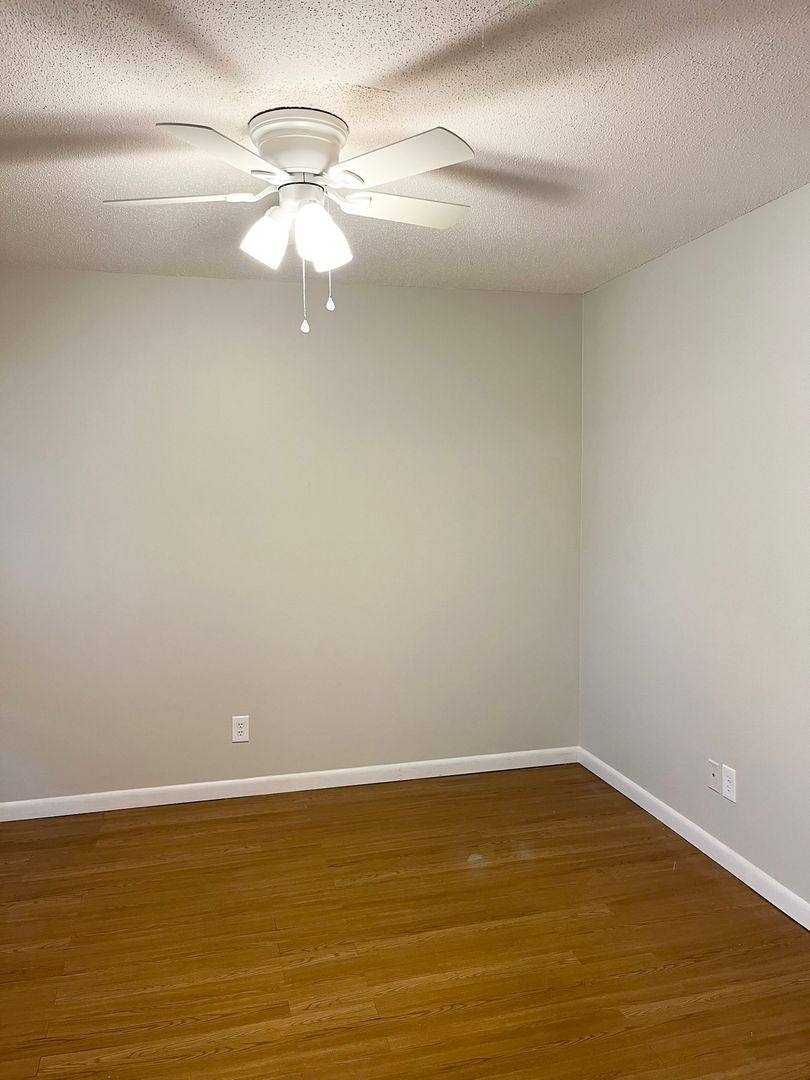 Townhouse for rent at 455 Mall Blvd #69, Savannah, GA 31406