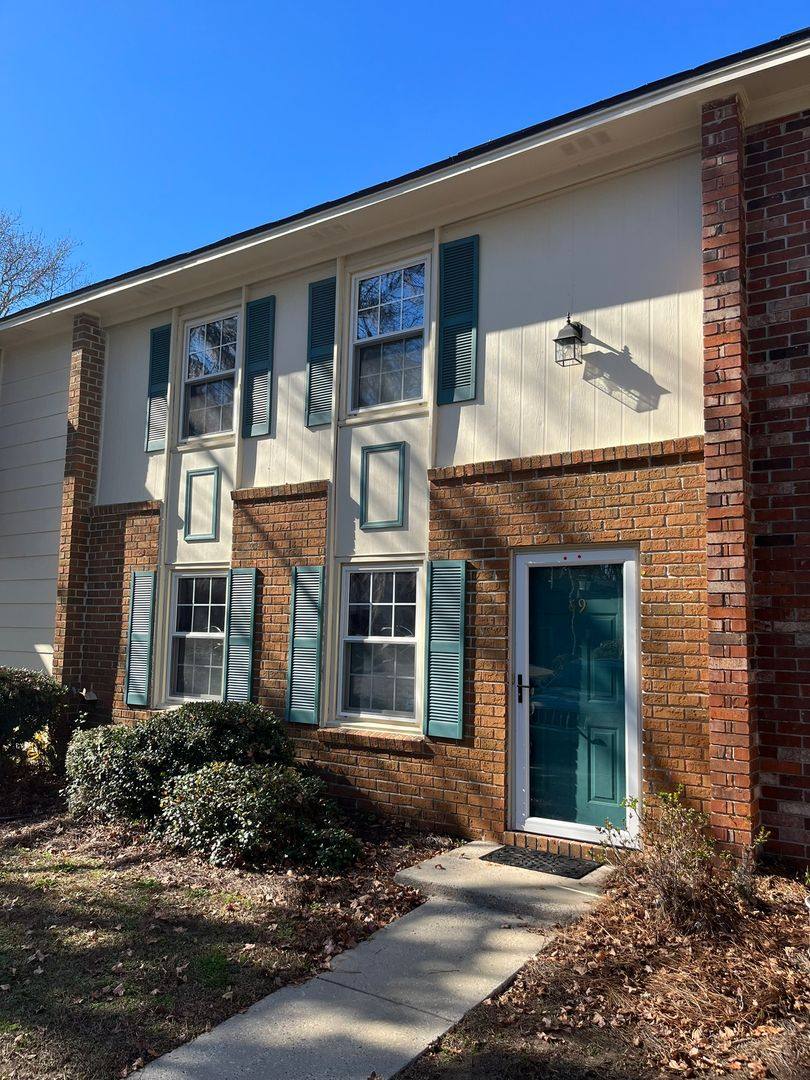 Townhouse for rent at 455 Mall Blvd #69, Savannah, GA 31406