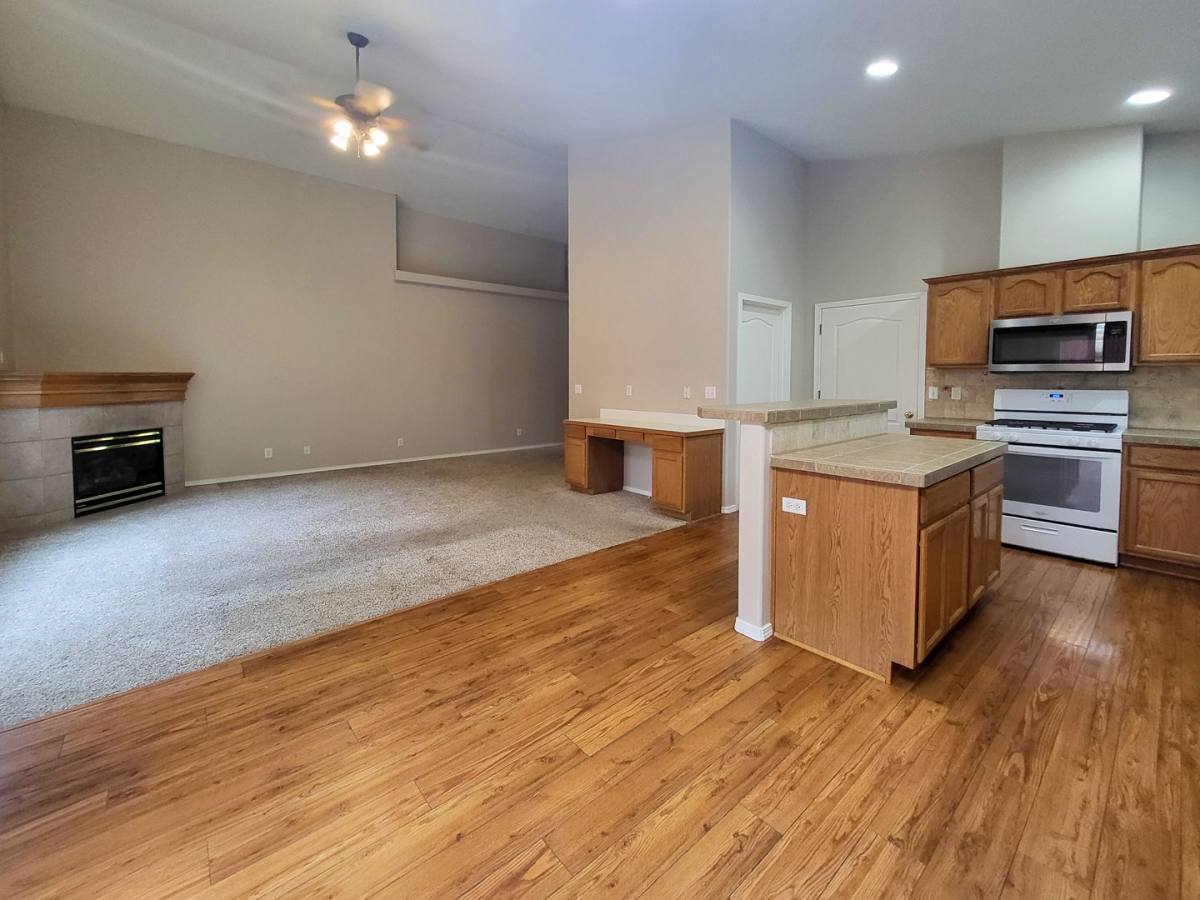 House for rent at 2345 Mule Deer Court NW, Salem, OR 97304