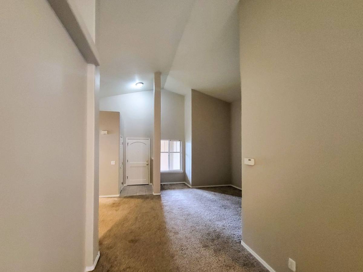 House for rent at 2345 Mule Deer Court NW, Salem, OR 97304