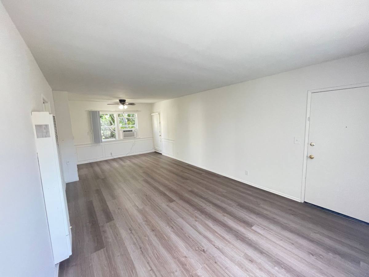 Apartment for rent at 4265 - 4271 Coldwater Canyon Ave, Studio City, CA 91604