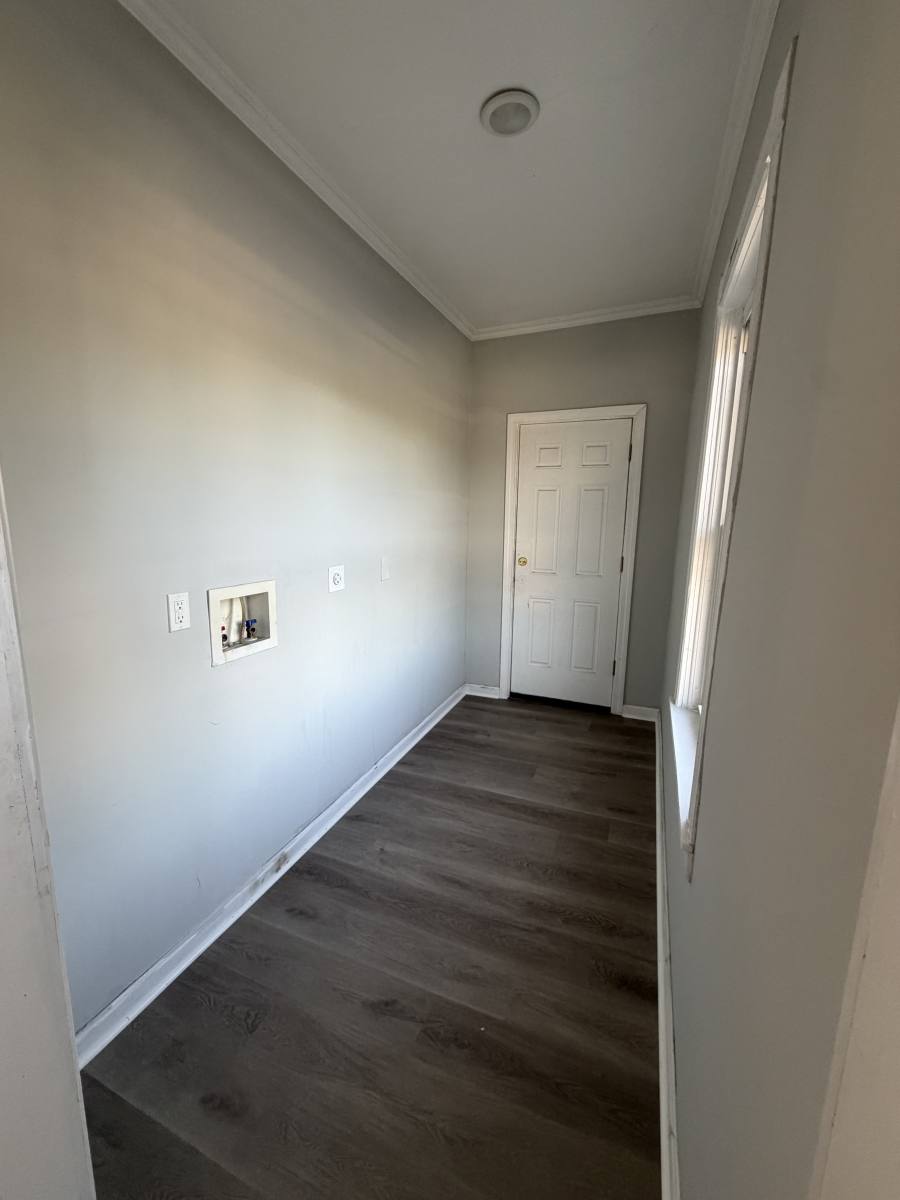 Apartment for rent at 10 Crompton St #3, Worcester, MA 01610