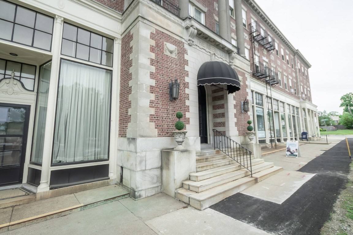 Condo for rent at 354 N Main St #213, Andover, MA 01810