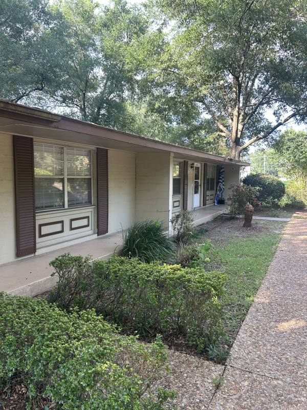Apartment for rent at 538 Royce St, Pensacola, FL 32503