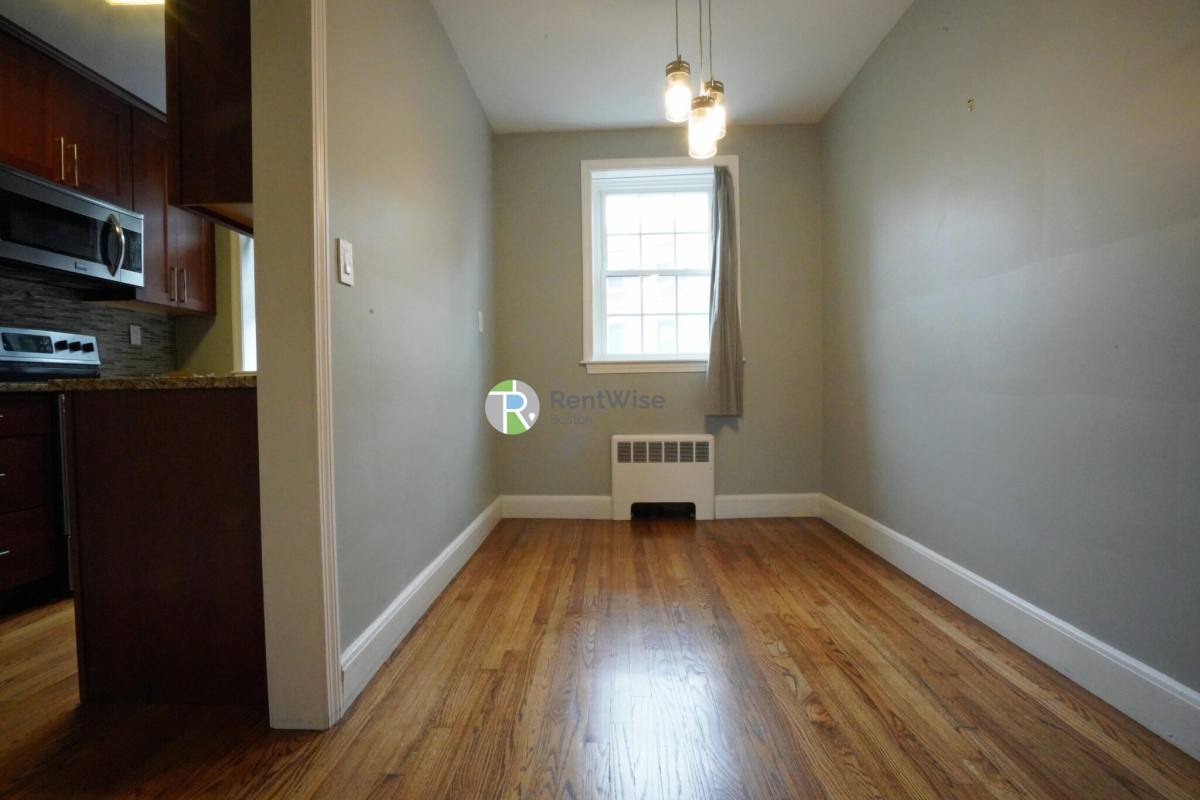 Apartment for rent at 25 Englewood Ave #4, Brookline, MA 02445