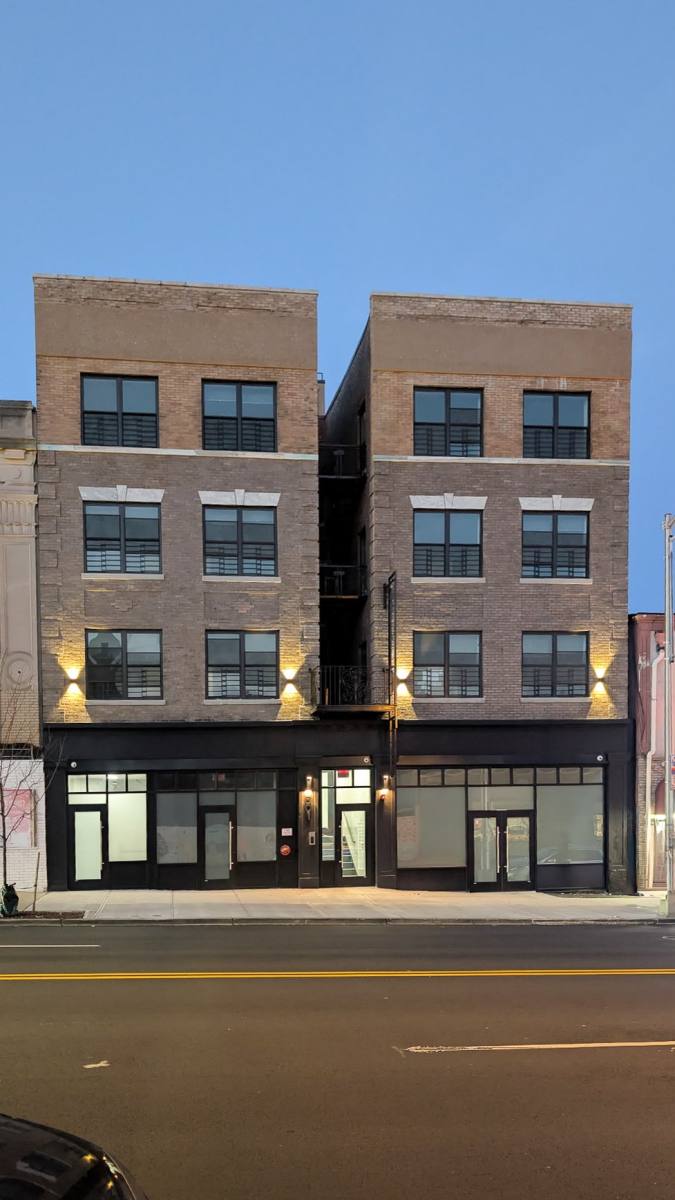 Apartment for rent at 501 Central Ave, Newark, NJ 07107