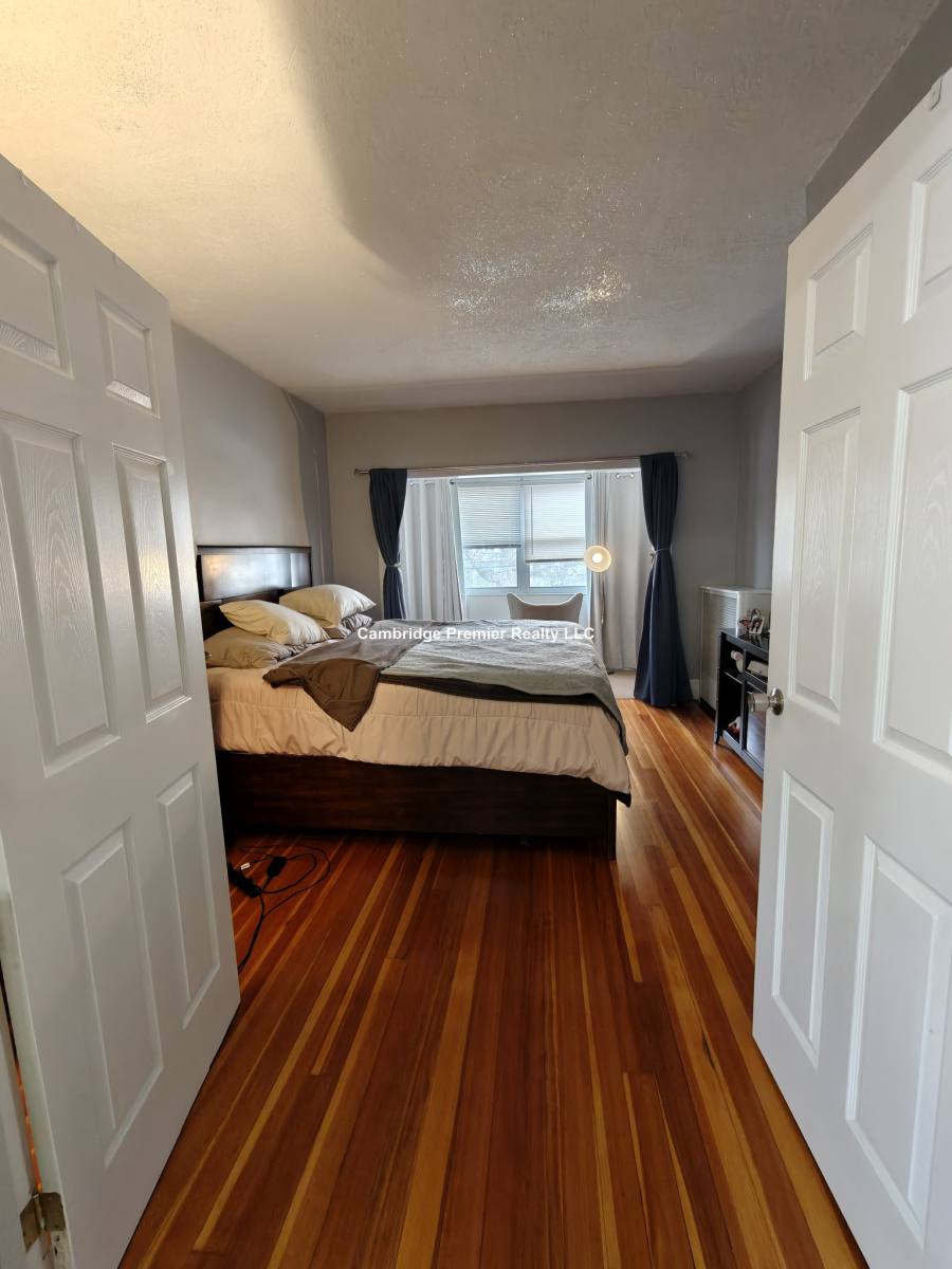 Apartment for rent at 82 Grant Ave #2, Medford, MA 02155