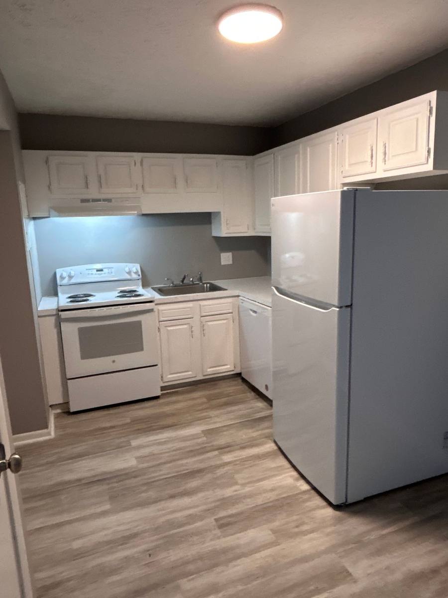Townhouse for rent at 734 Ordnance Dr, Church Hill, TN 37642