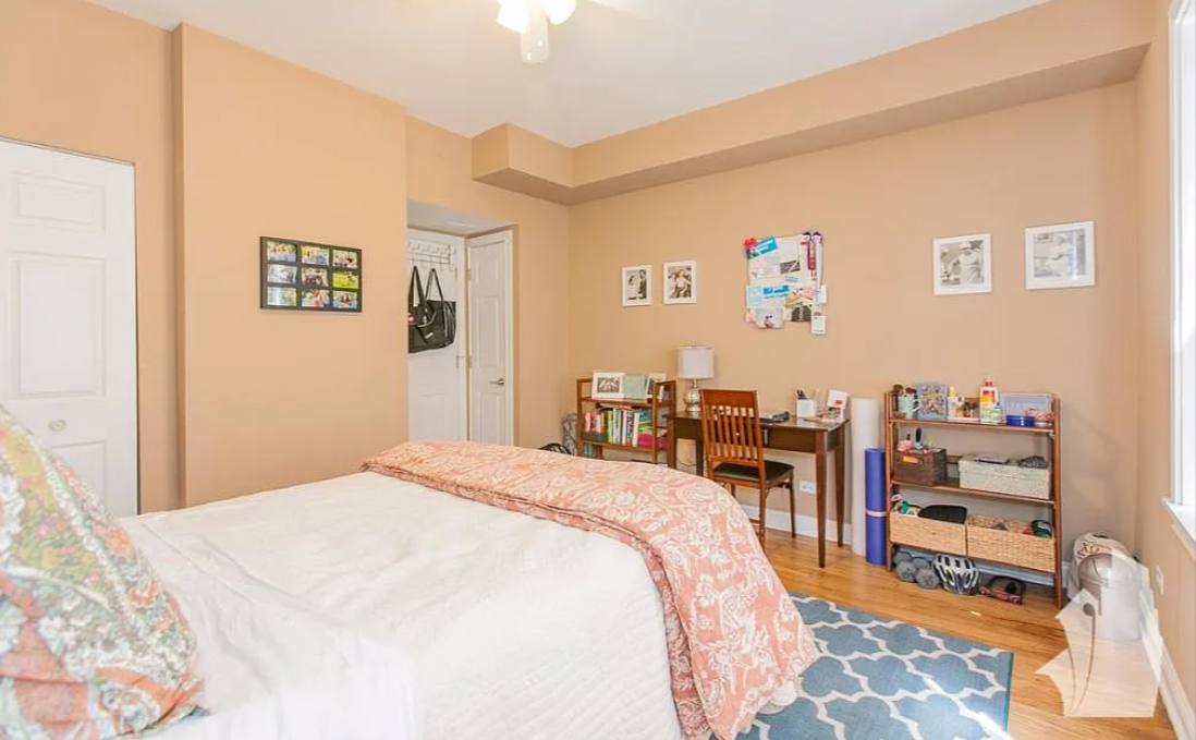 Condo for rent at 1009 N Oakley Blvd #2E, Chicago, IL 60622