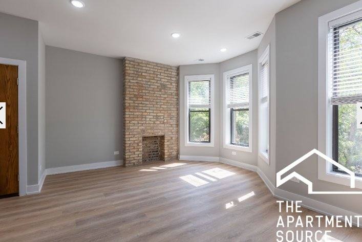 Apartment for rent at 428 W Belden Ave, Chicago, IL 60614
