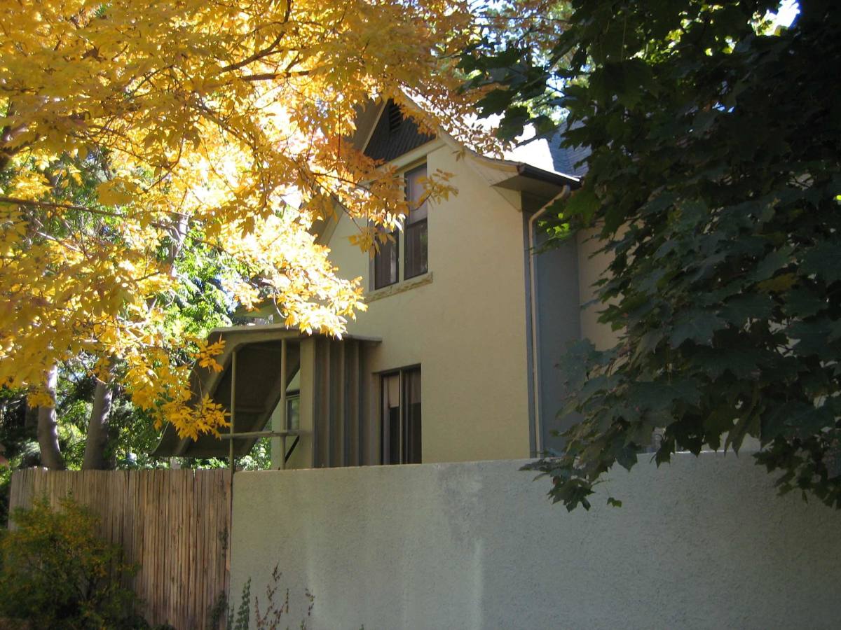 Apartment for rent at 1206 E Cedar Ave, Denver, CO 80209