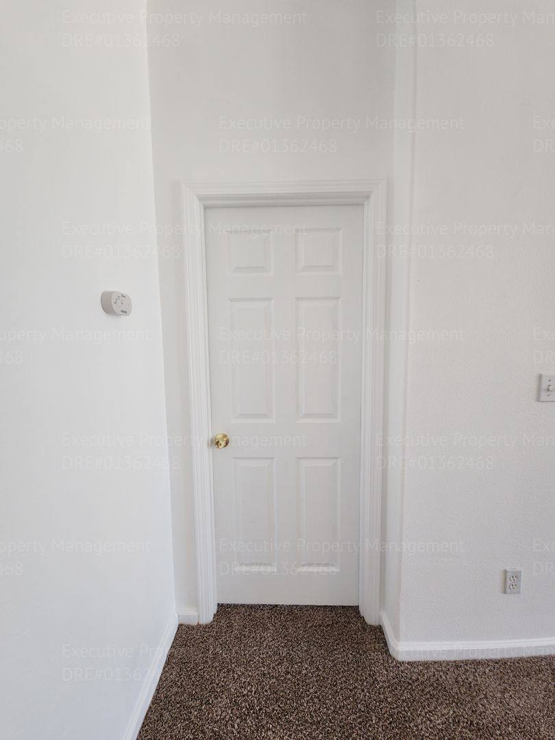 House for rent at 12115 Verdelho Ave, Bakersfield, CA 93312