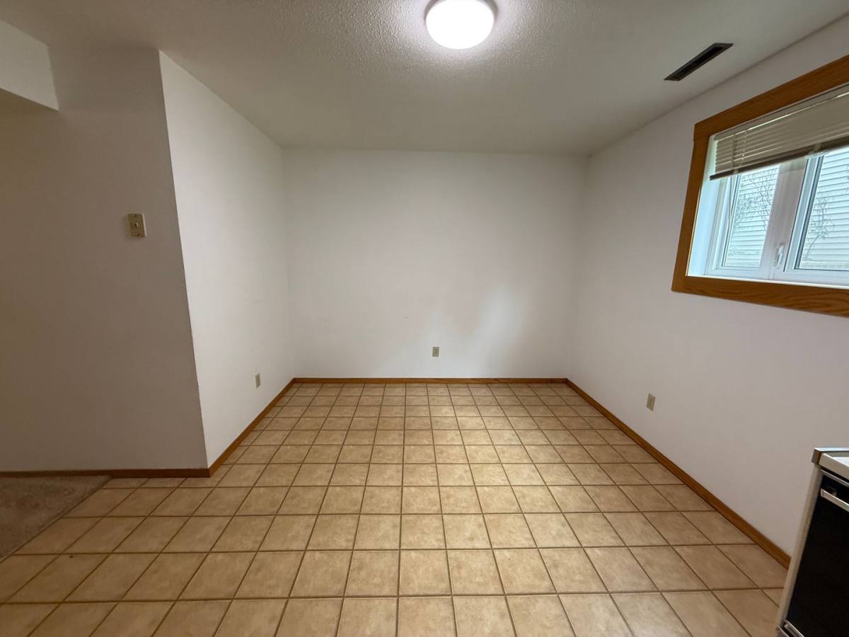 Apartment for rent at 500 7th St NE, Watertown, SD 57201
