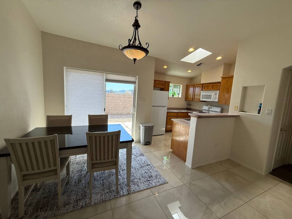 Townhouse for rent at 11323 S Kingman Ave, Yuma, AZ 85367