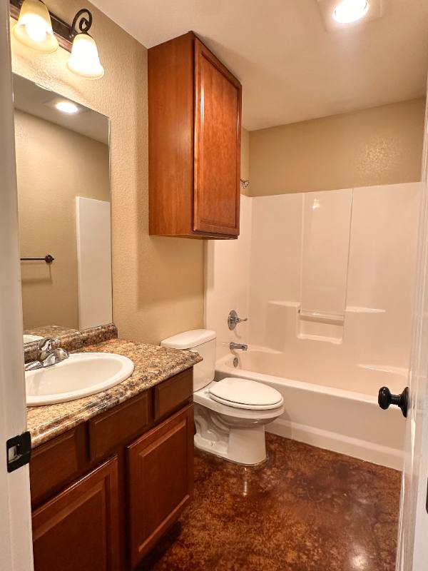 Townhouse for rent at 5205 Graceland Dr #B, Midland, TX 79703