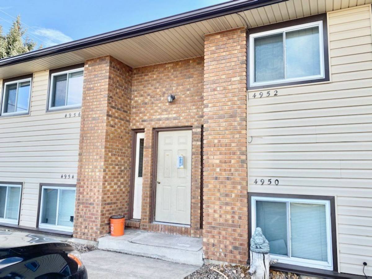 Apartment for rent at 4950-4956 Basswood Dr, Loveland, CO 80538