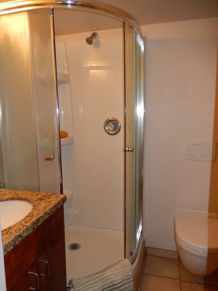 Townhouse for rent at 963 Loring #3, San Diego, CA 92109