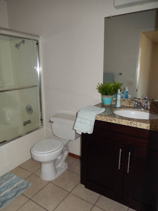 Townhouse for rent at 963 Loring #3, San Diego, CA 92109