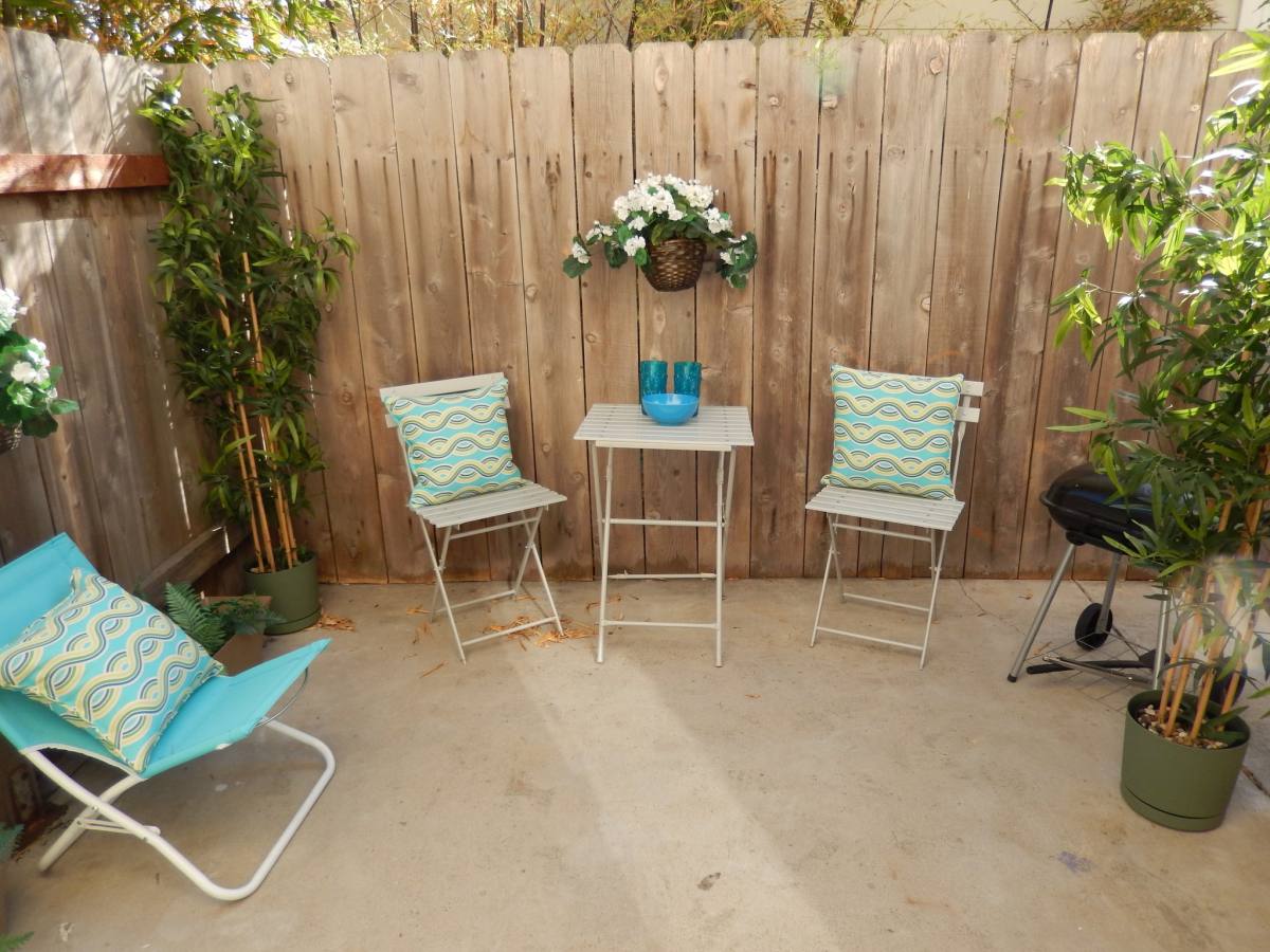 Townhouse for rent at 963 Loring #3, San Diego, CA 92109