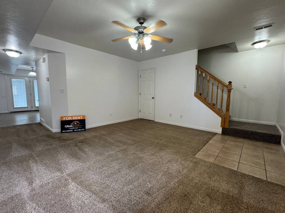 Townhouse for rent at 298 E 2350 N, Ogden, UT 84414