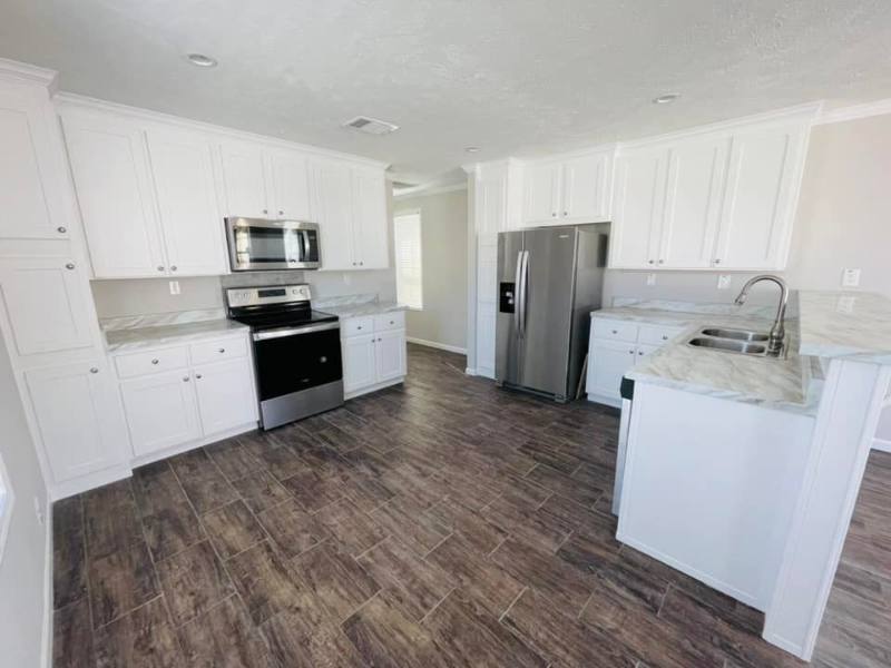 House for rent at 9477 Lansdowne Rd, Baton Rouge, LA 70818