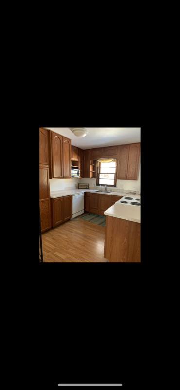 Townhouse for rent at 661 S Park Ave, Neenah, WI 54956