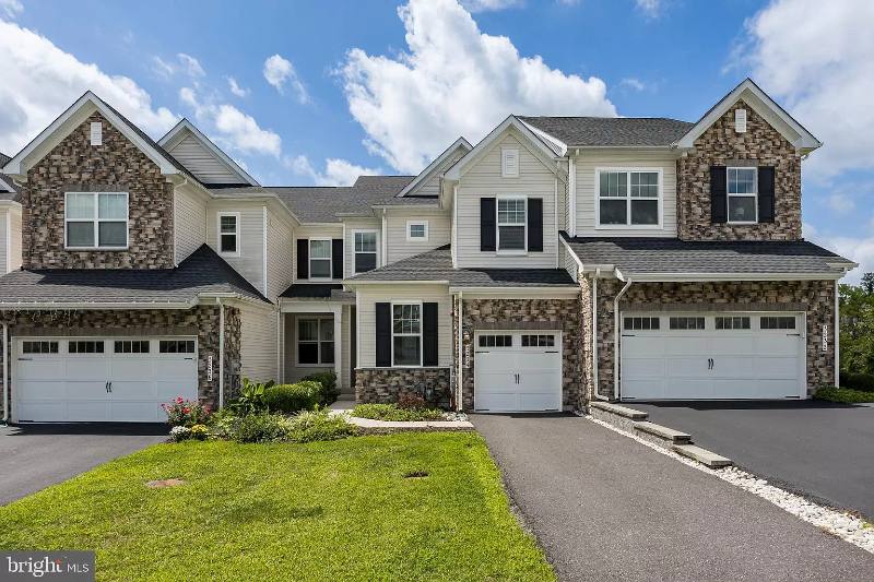 Townhouse for rent at 3234 Krista Lane, Chester Springs, PA 19425