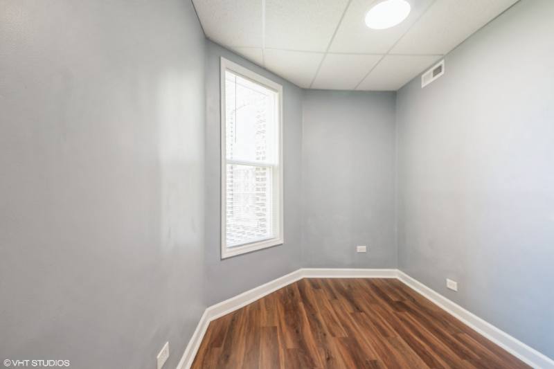 Apartment for rent at 6649 S Greenwood Ave #1, Chicago, IL 60637