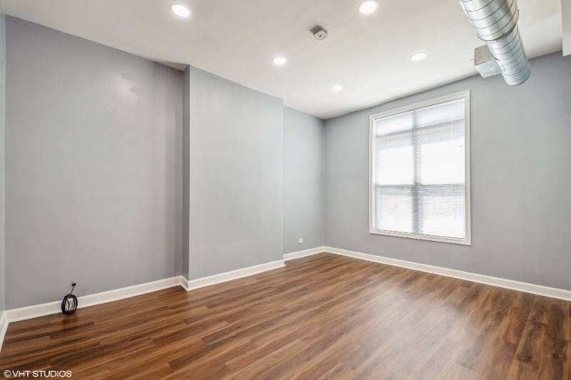 Apartment for rent at 6649 S Greenwood Ave #1, Chicago, IL 60637