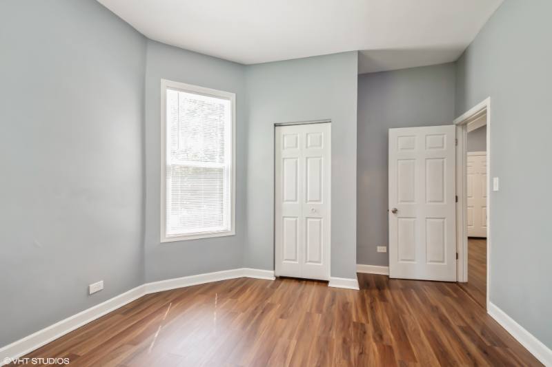 Apartment for rent at 6649 S Greenwood Ave #1, Chicago, IL 60637
