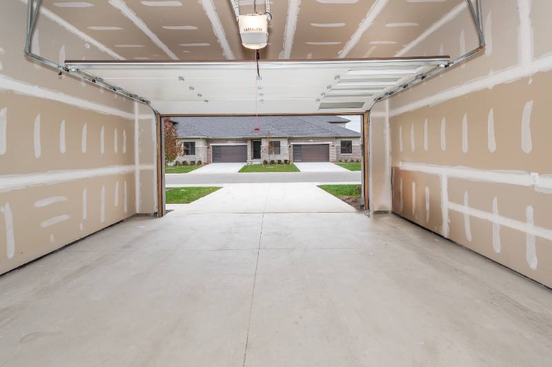 Apartment for rent at 7488 Gramercy Circle, West Bloomfield, MI 48322