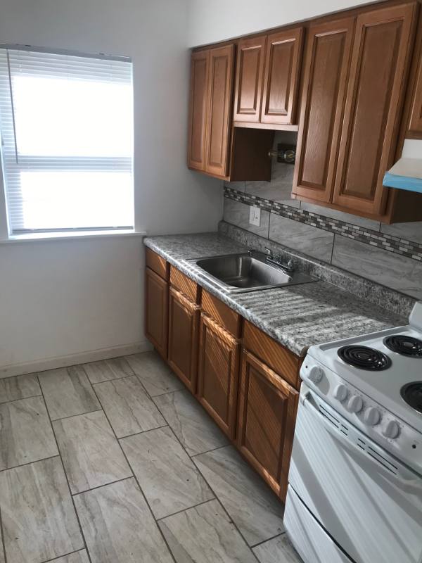 Apartment for rent at 4811 Cadieux Rd #11, Detroit, MI 48224