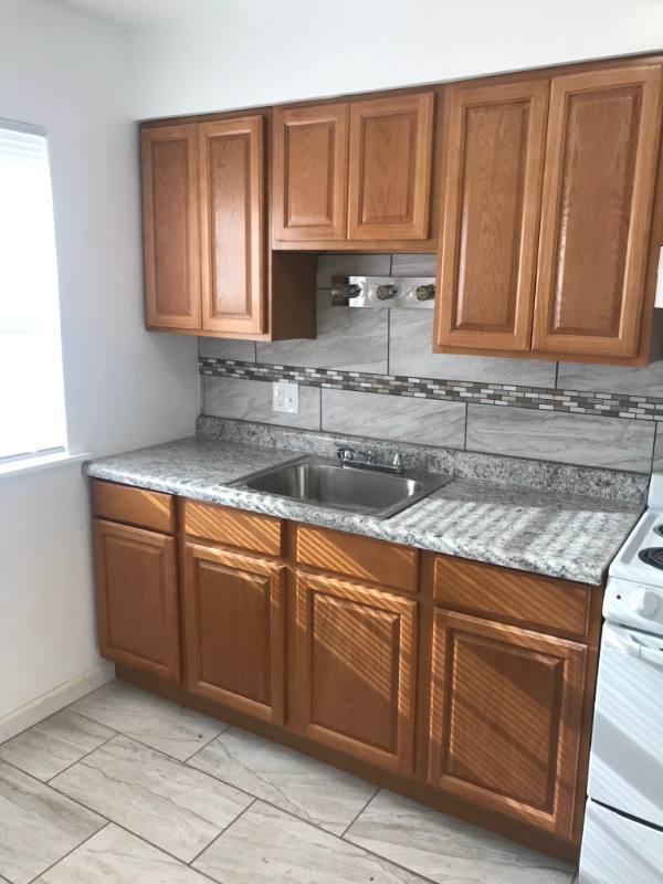Apartment for rent at 4811 Cadieux Rd #11, Detroit, MI 48224