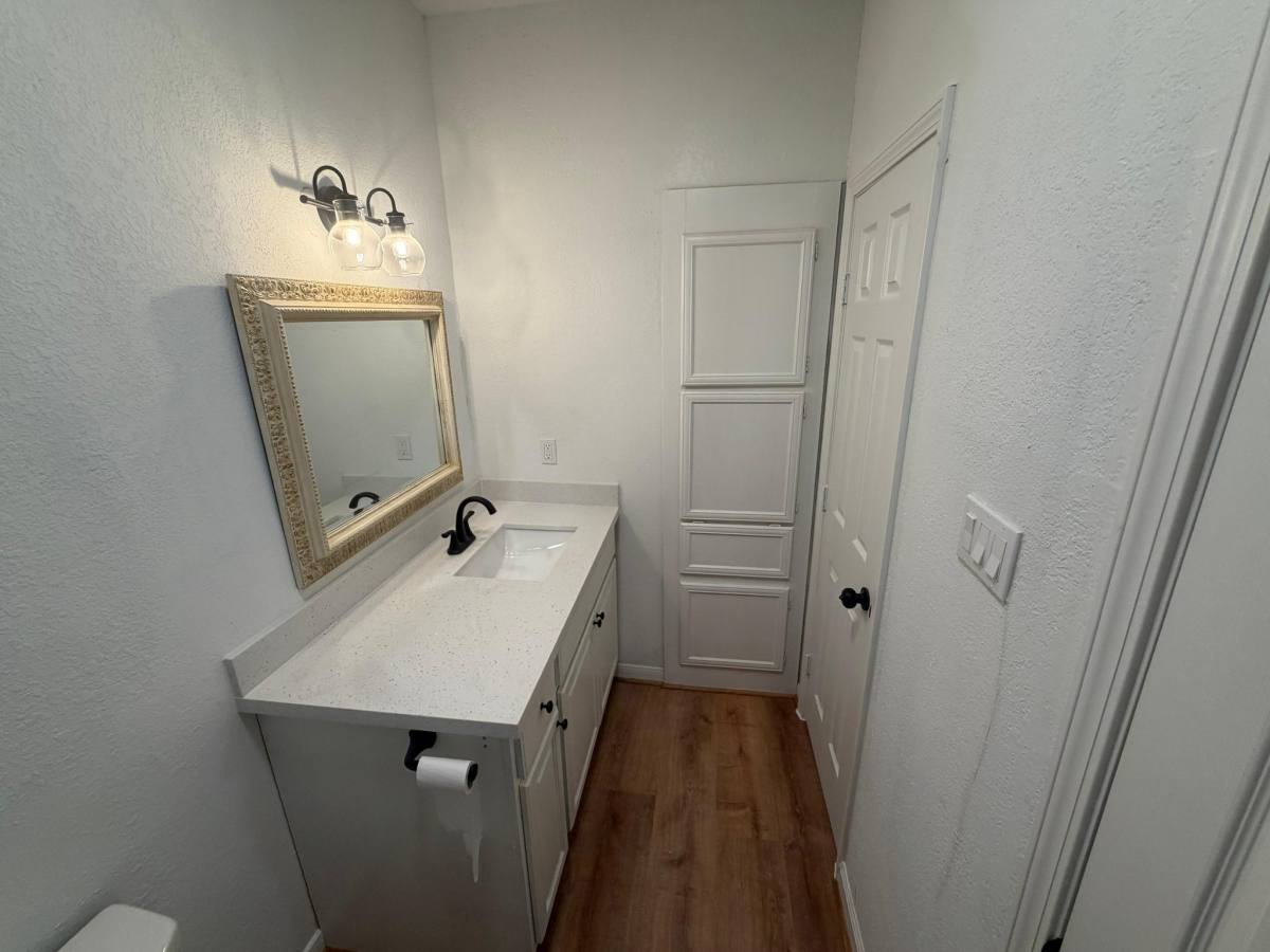 Condo for rent at 2323 Fairwind Rd #105, Houston, TX 77062