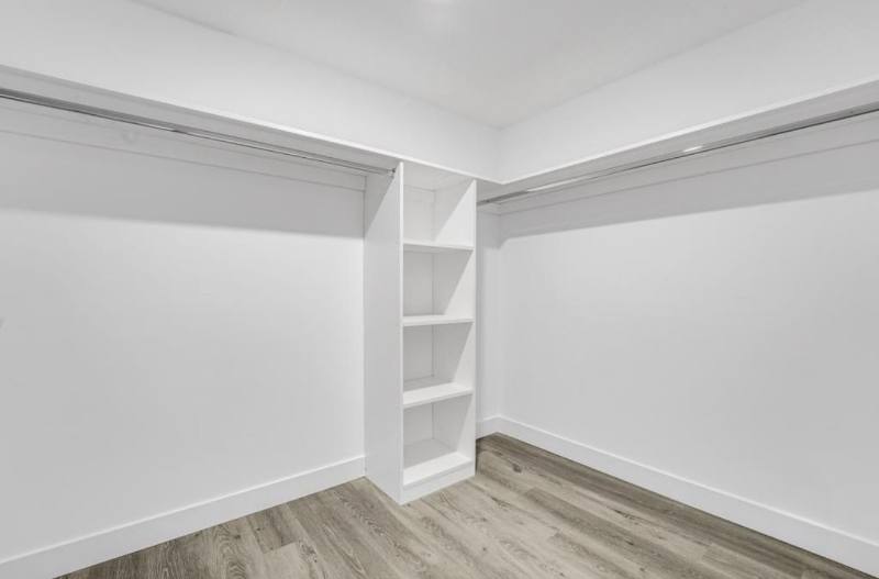 Apartment for rent at 7040 Woodman Ave #207, Van Nuys, CA 91405