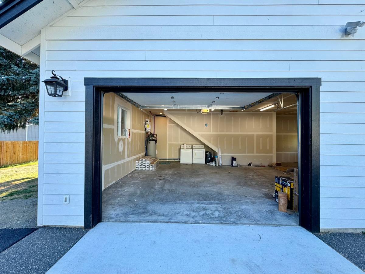 Apartment for rent at 1 Graveline Rd, Bellingham, WA 98226