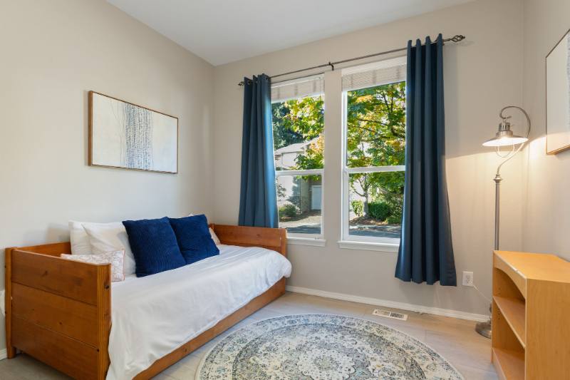 House for rent at 13246 119th Ave NE, Kirkland, WA 98034
