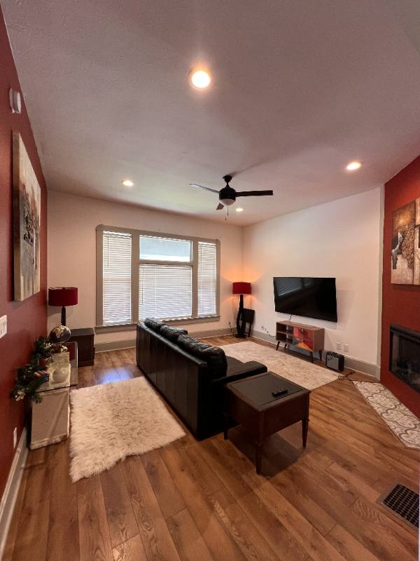 House for rent at 36 S Dearborn St, Indianapolis, IN 46201