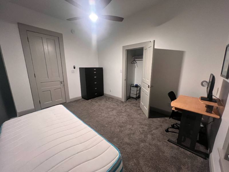 House for rent at 36 S Dearborn St, Indianapolis, IN 46201