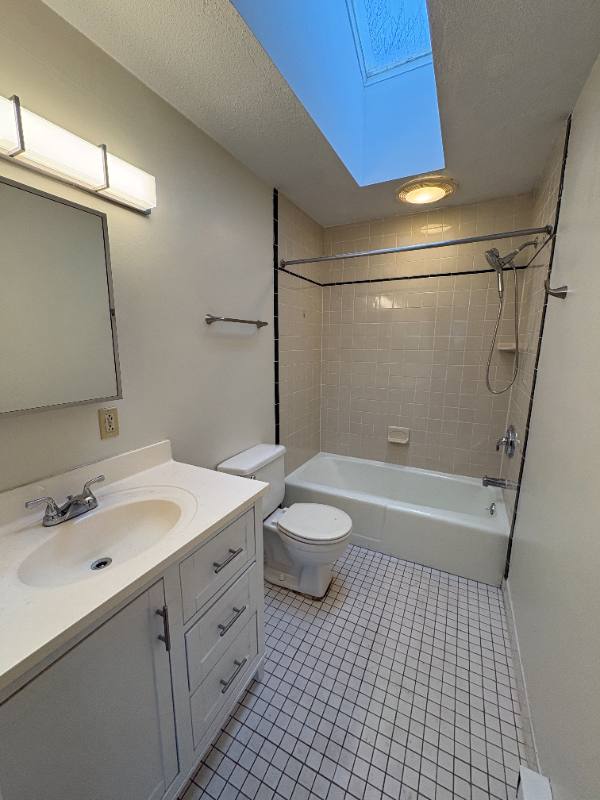 Apartment for rent at 26 Hadley Rd #28, Sunderland, MA 01375