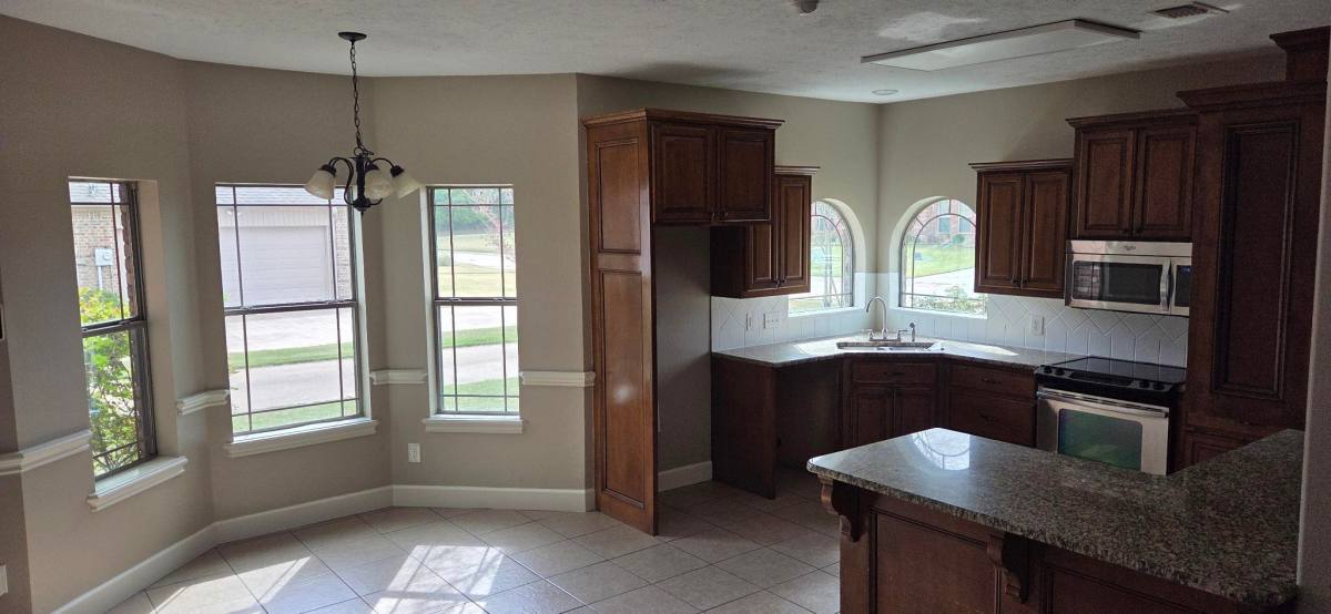 House for rent at 3606 Sylvia Dr, Texarkana, TX 75503