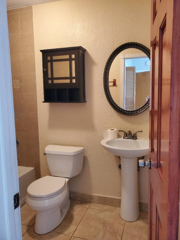 Townhouse for rent at 1551 W 43 Place, Hialeah, FL 33012