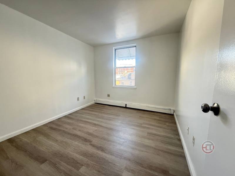 Apartment for rent at 1682 Topping Ave #3, Bronx, NY 10457