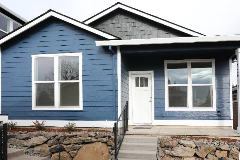 House for rent at 12917 SE Ridgecrest Rd, Happy Valley, OR 97086