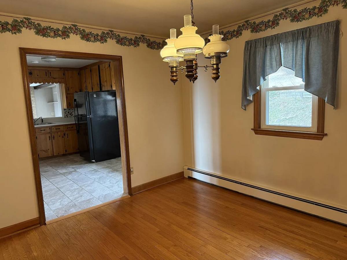 House for rent at 3900 S Main St, Blacksburg, VA 24060