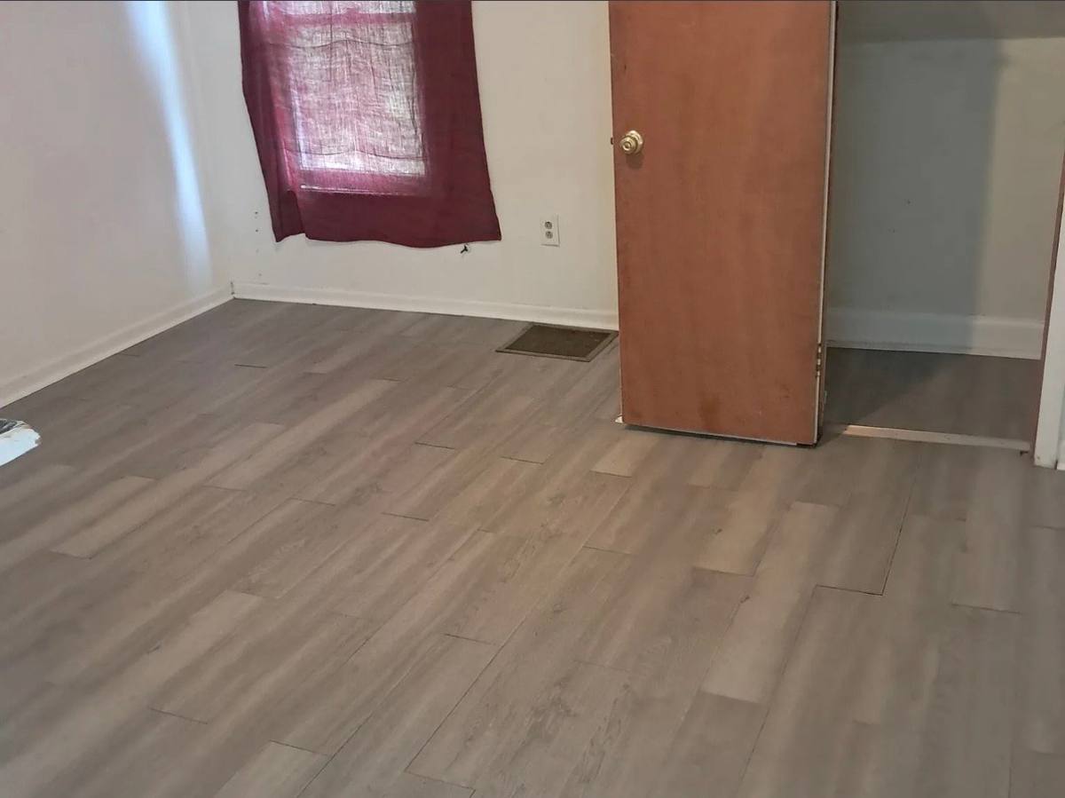 Apartment for rent at 1002 Lincoln Ave #2, Rockford, IL 61102