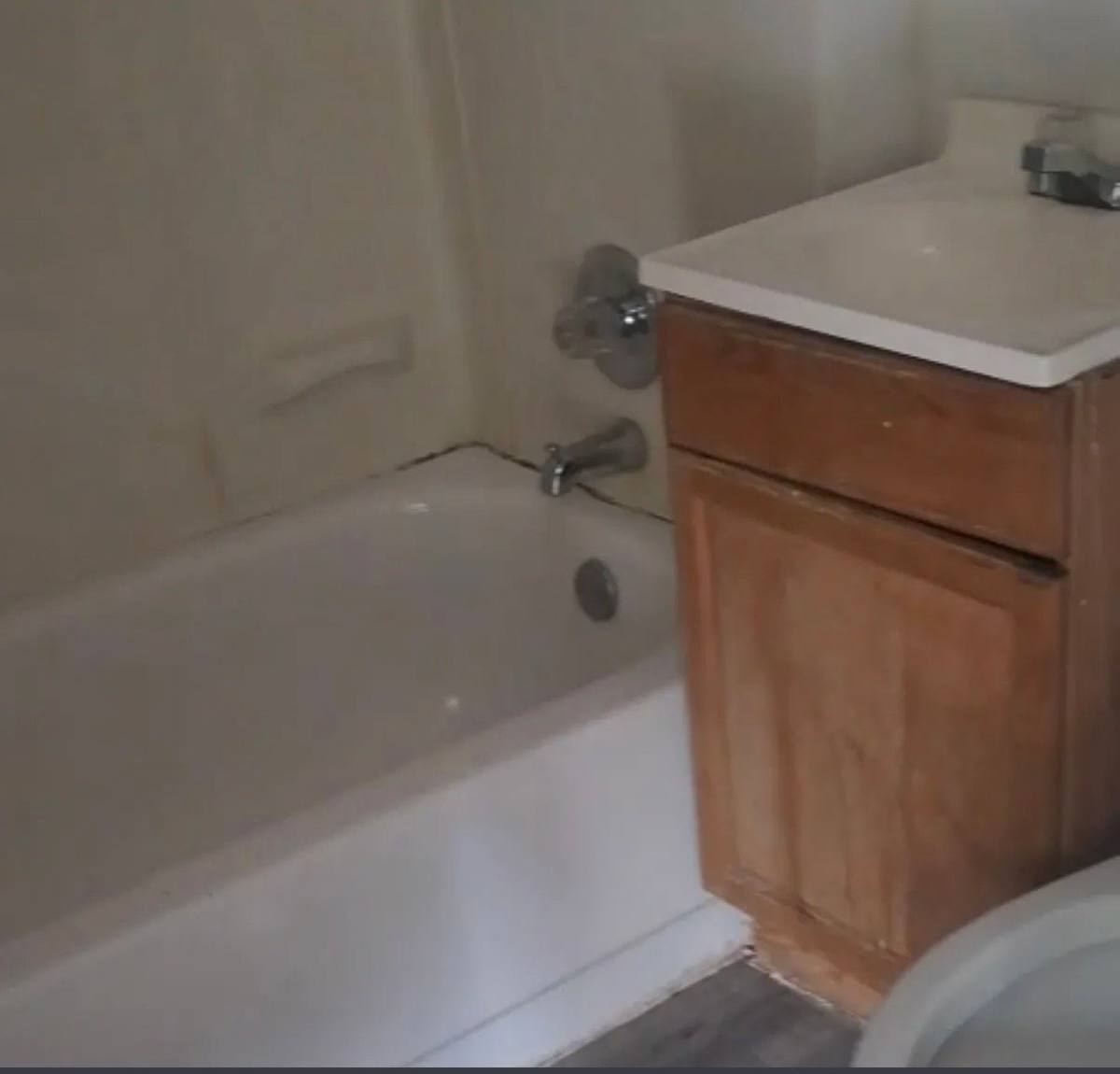Apartment for rent at 1002 Lincoln Ave #2, Rockford, IL 61102